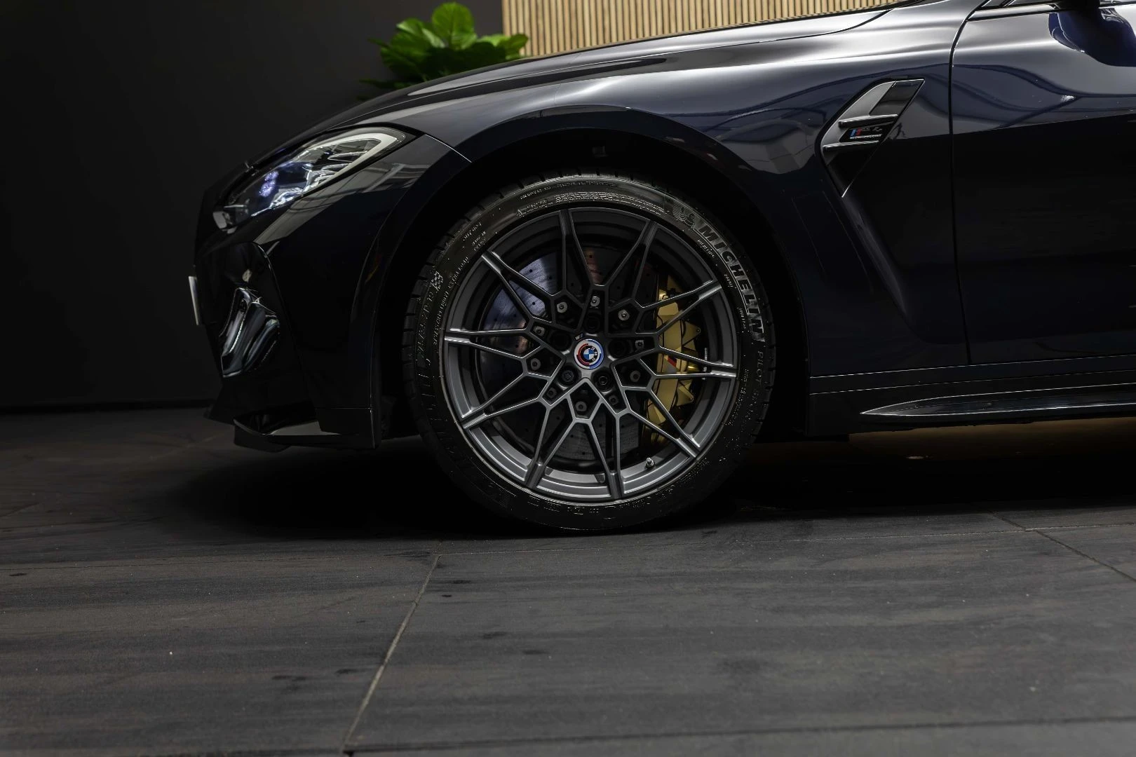 BMW M4 Competition Pack 50 anos M