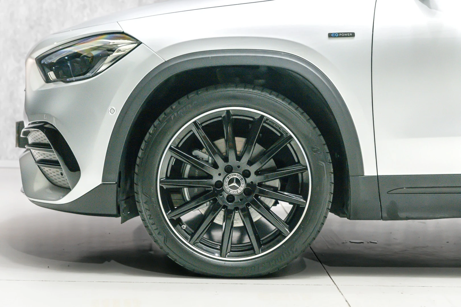 Mercedes-Benz GLA 250 e 8G-DCT AMG Line