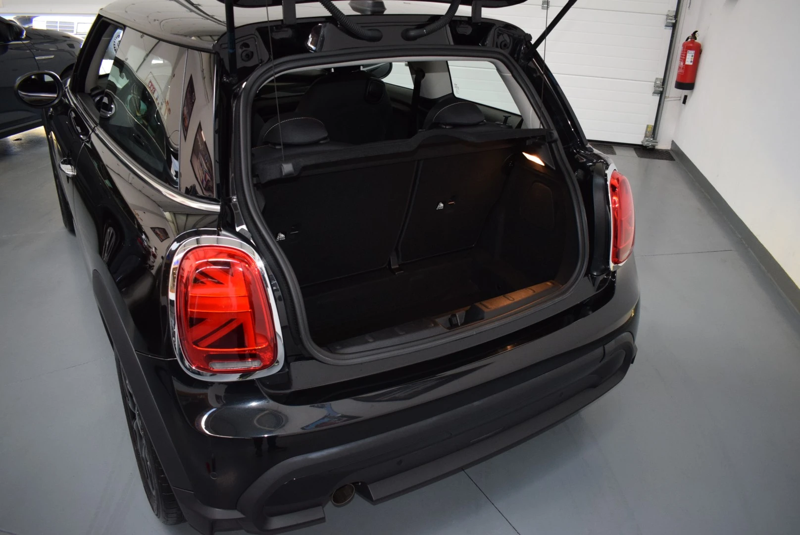 MINI 3 Portas One Blackyard