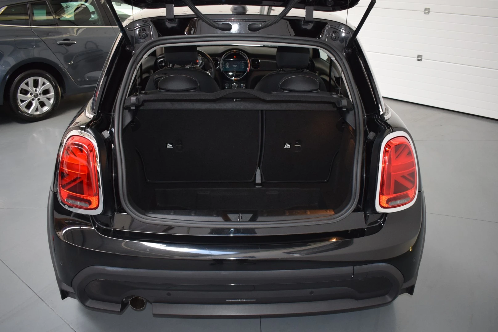 MINI 3 Portas One Blackyard