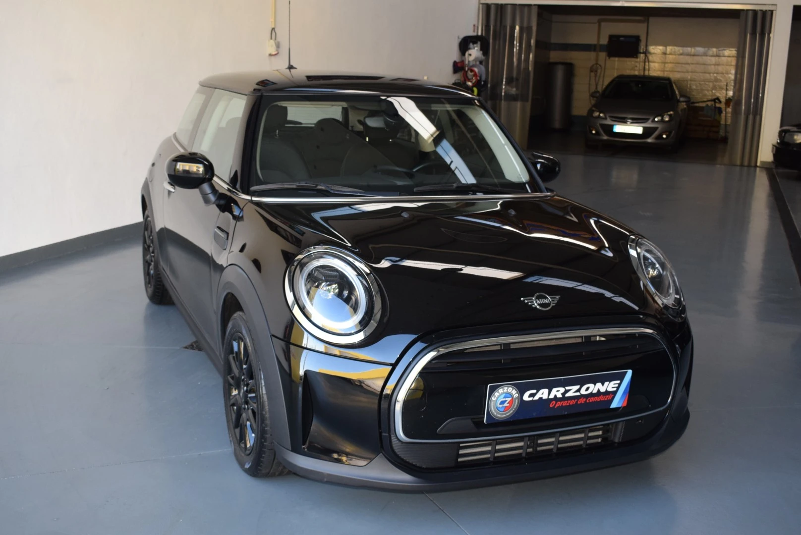 MINI 3 Portas One Blackyard