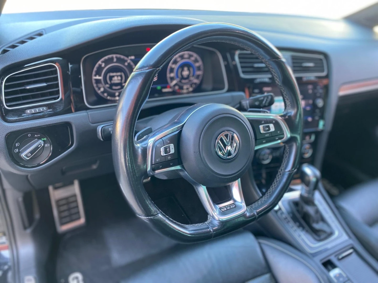 VW Golf GTD 2.0 TDI SCR DSG