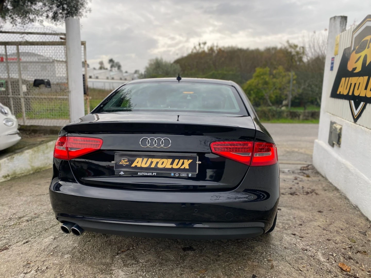 Audi A4 2.0 TDI DPF clean diesel S line Sport Pack