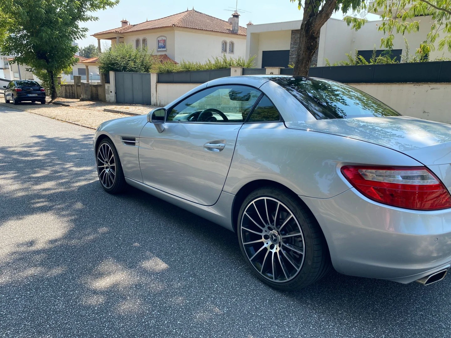 Mercedes-Benz SLK 200 BlueEFFICIENCY Roadster pur