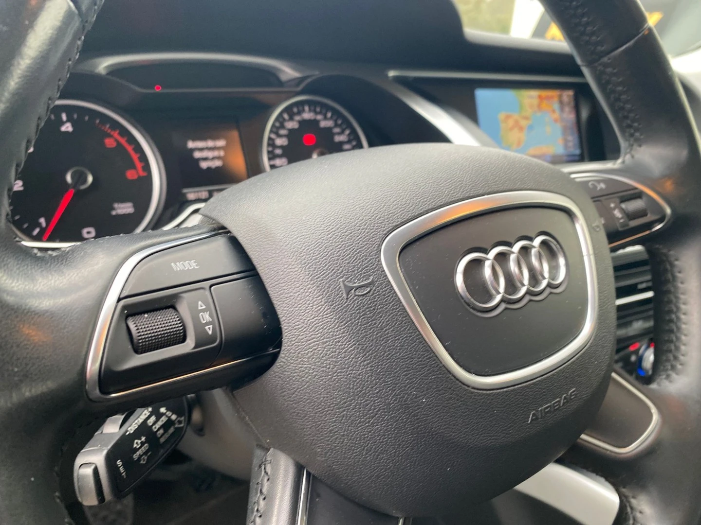 Audi A4 2.0 TDI DPF clean diesel S line Sport Pack