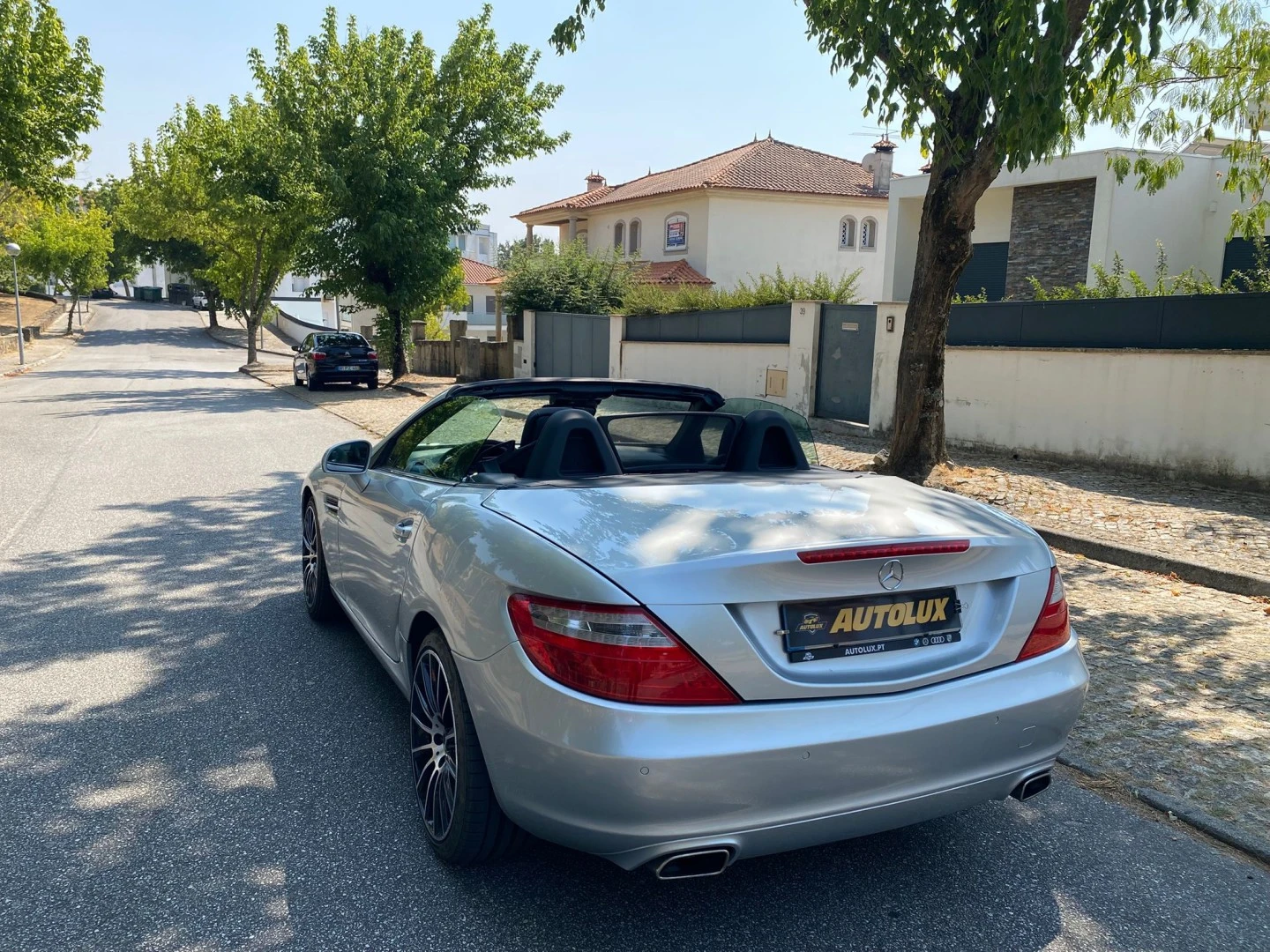 Mercedes-Benz SLK 200 BlueEFFICIENCY Roadster pur