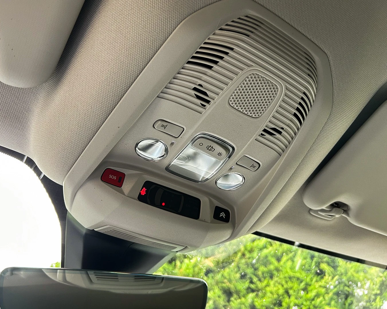 Citroën C5 Aircross 1.6 Hybrid Plus e-EAT8