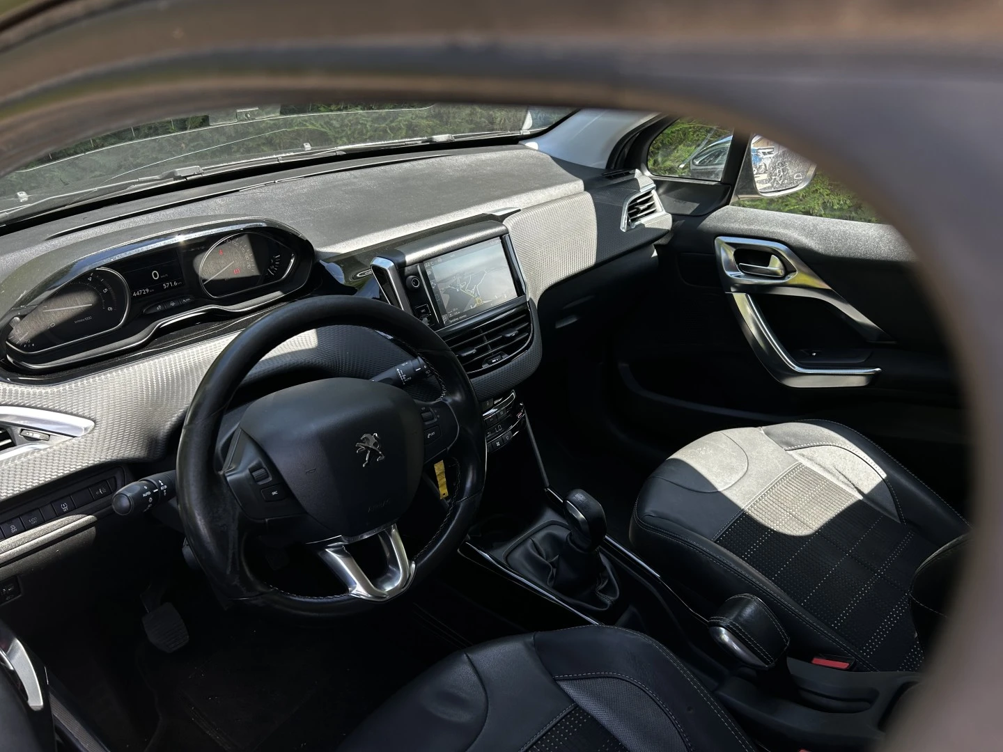 Peugeot 2008 1.6 BlueHDi Allure