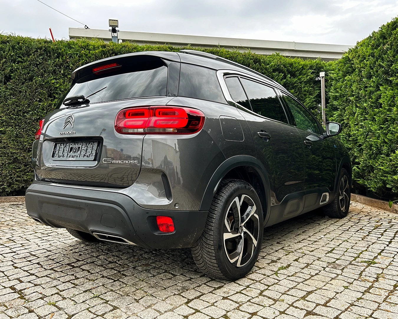 Citroën C5 Aircross 1.6 Hybrid Plus e-EAT8