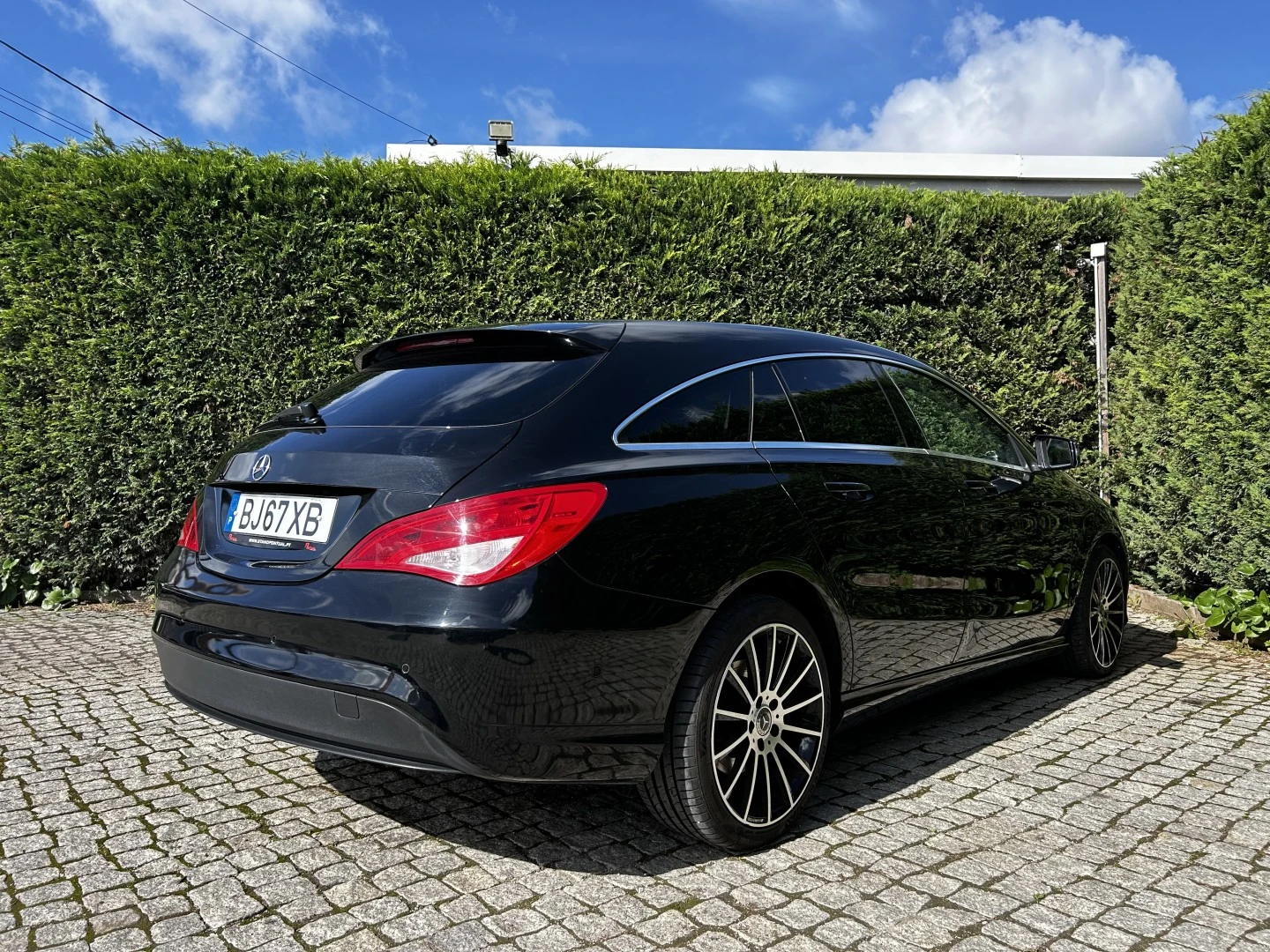 Mercedes-Benz CLA 180 d Shooting Brake