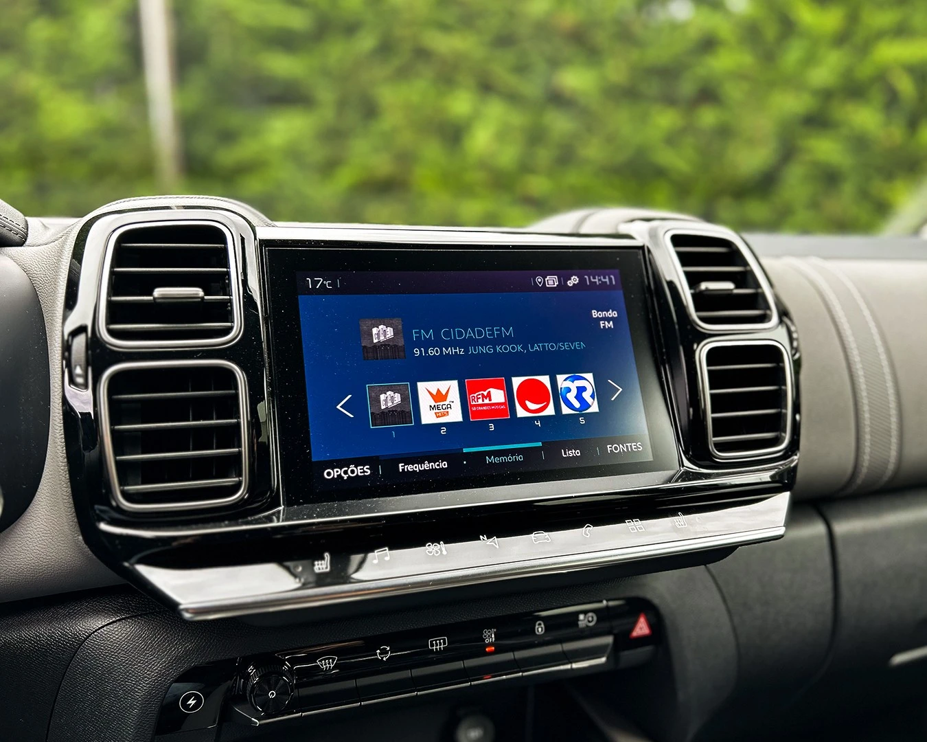 Citroën C5 Aircross 1.6 Hybrid Plus e-EAT8