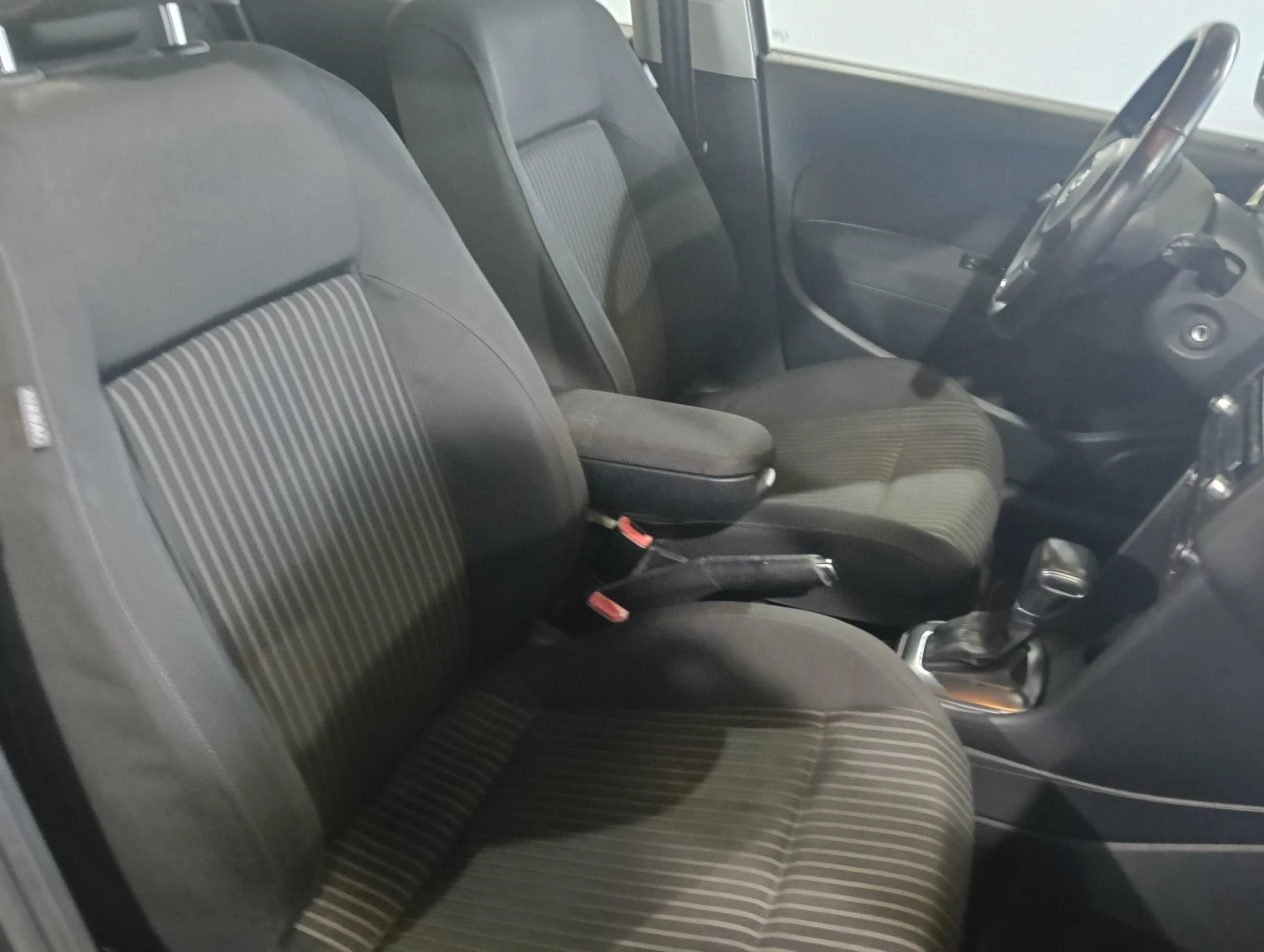 VW Polo 1.6 TDI Hightine DSG