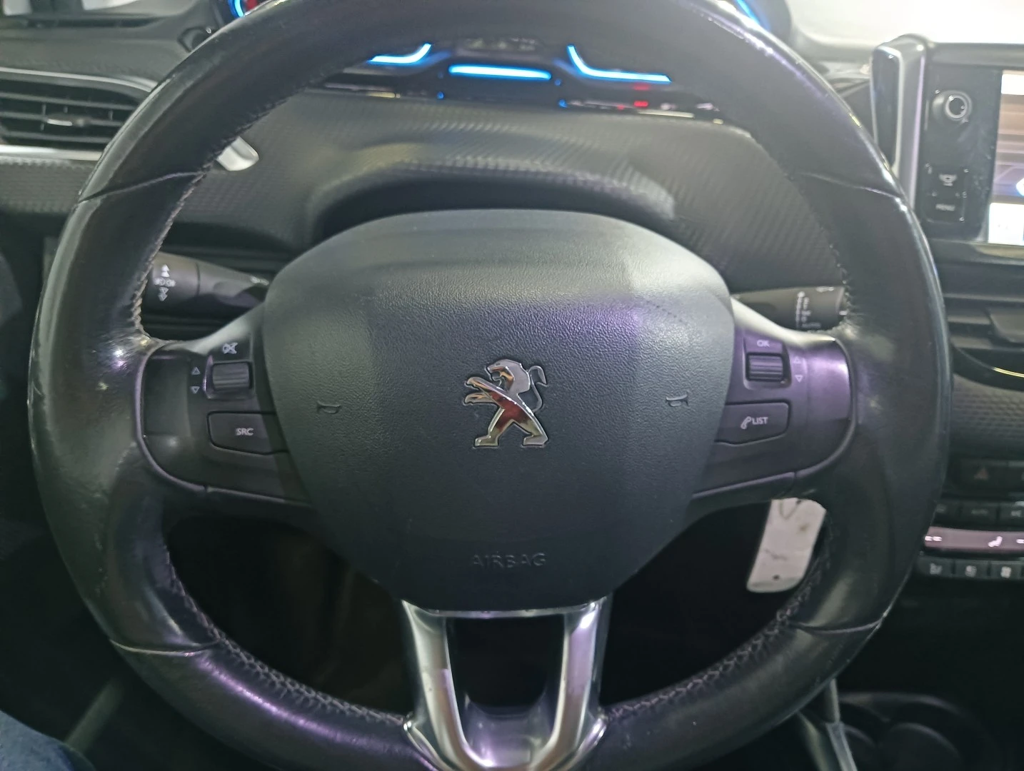 Peugeot 2008 1.6 e-HDi Allure