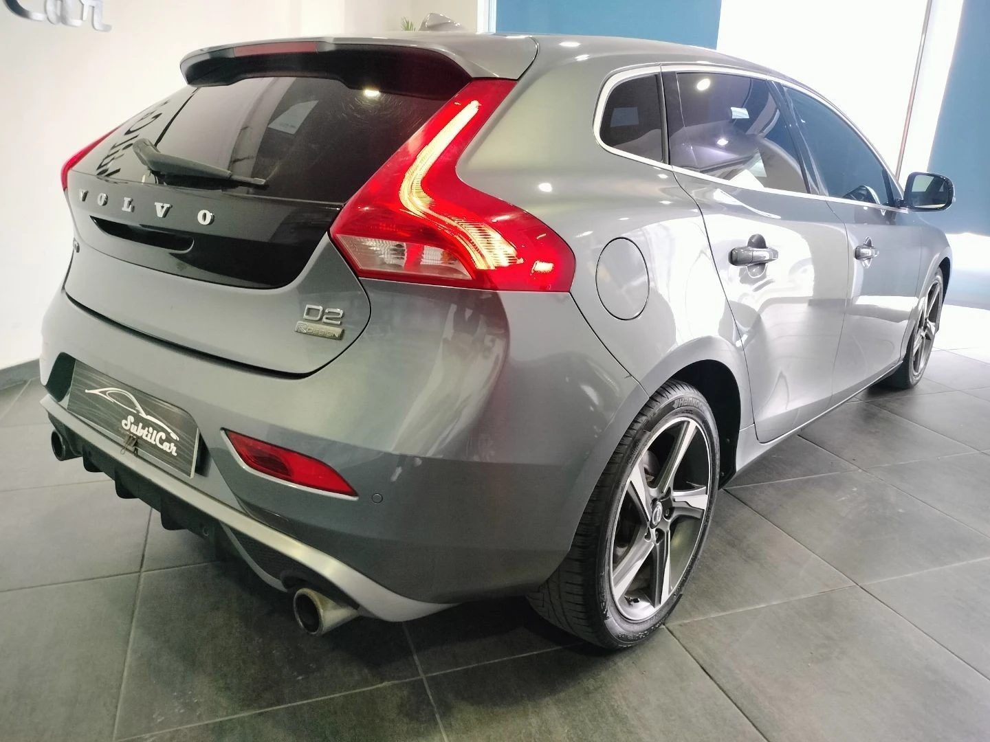 Volvo V40 1.6 D2 Eco R-Design