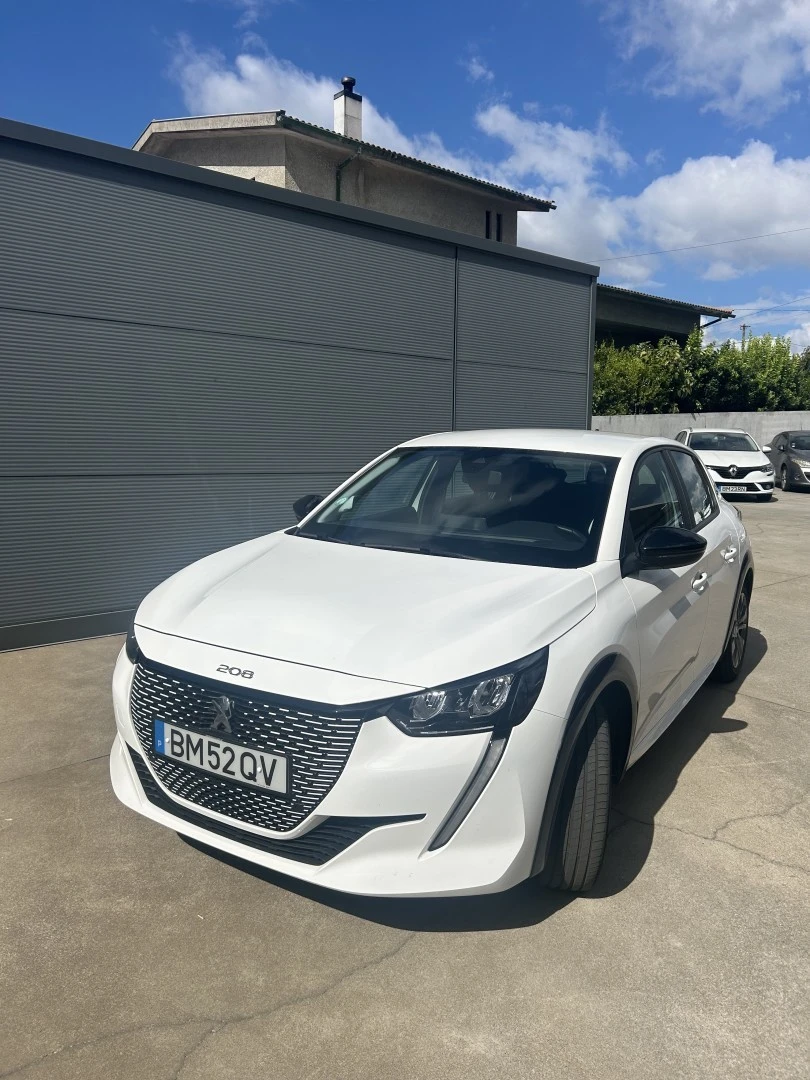 Peugeot e-208 Active