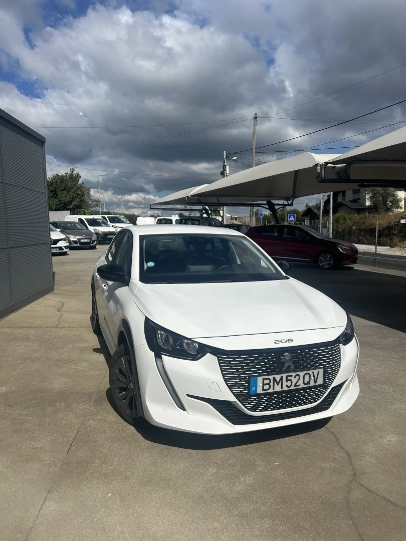 Peugeot e-208 Active
