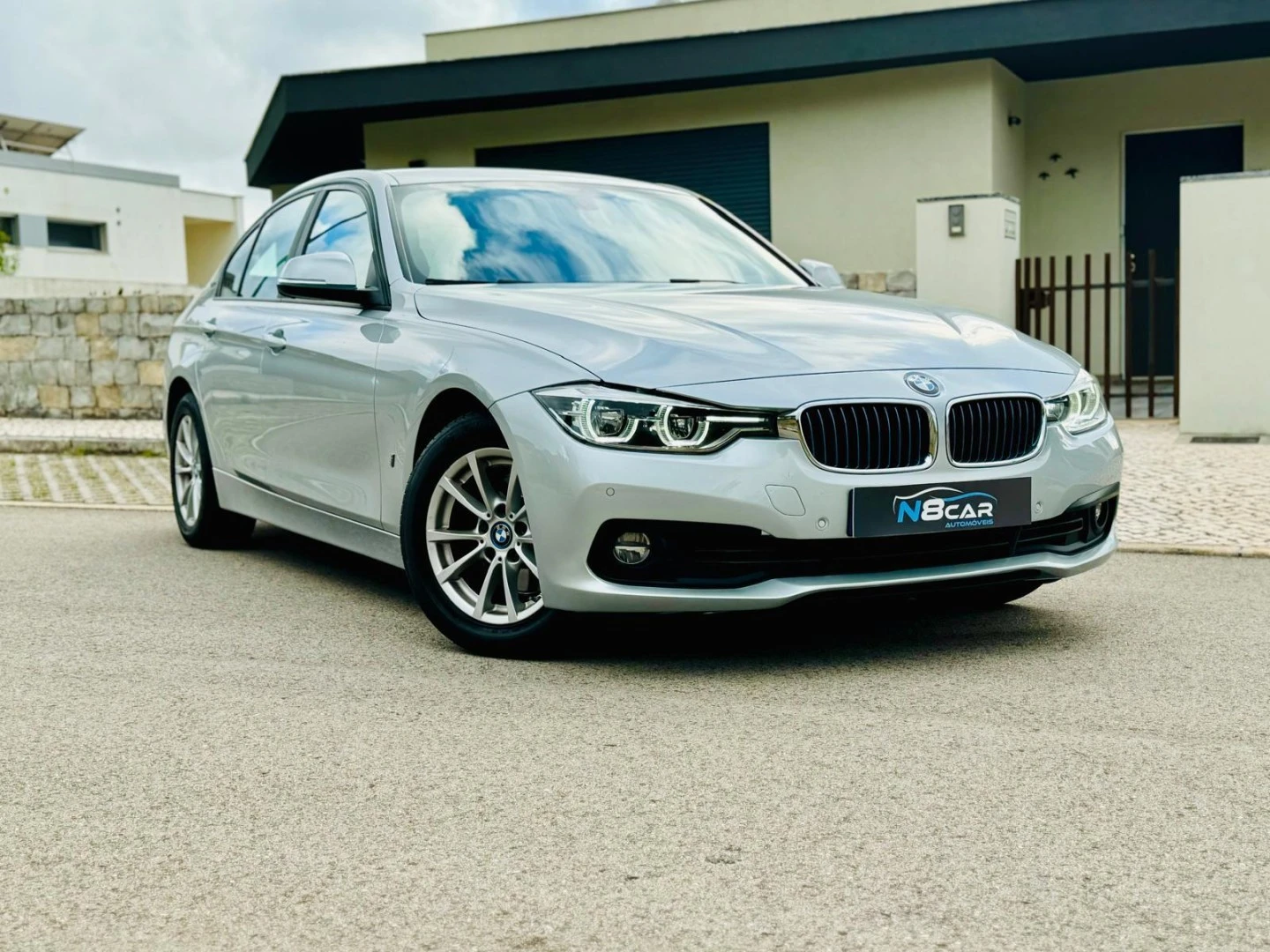 BMW 330 e iPerformance