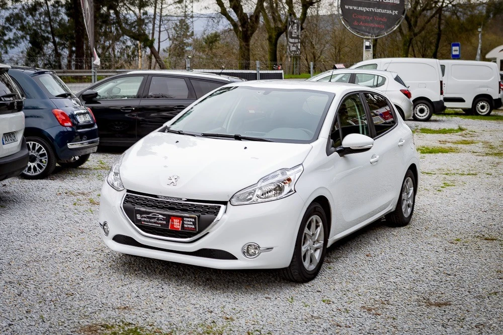 Peugeot 208 1.4 HDi