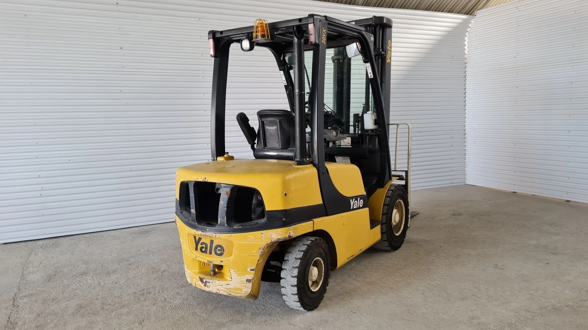 Yale GDP30VX TRIPLEX - DESLOCAMENTO LATERAL