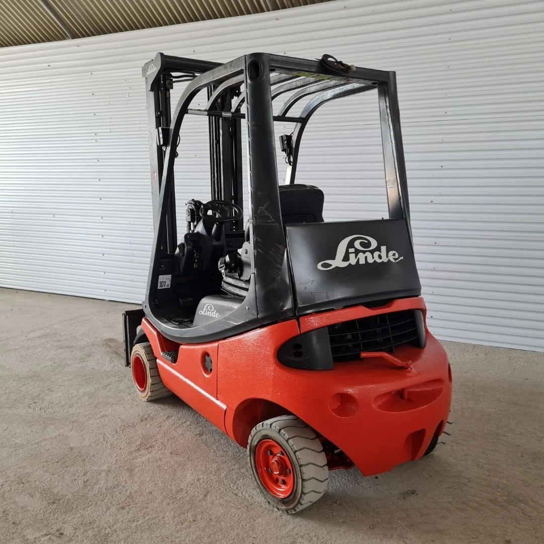 Linde H 20 TRIPLEX DESLOCAMENTO LATERAL