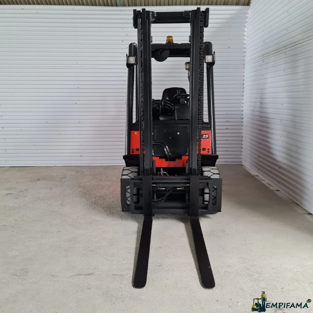 Linde H 25 2500kg - DIESEL