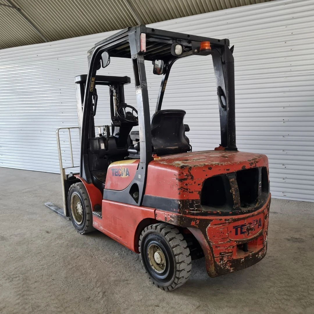 Yale TECNA 3000KG TRIPLEX - DESLOCAMENTO LATERAL