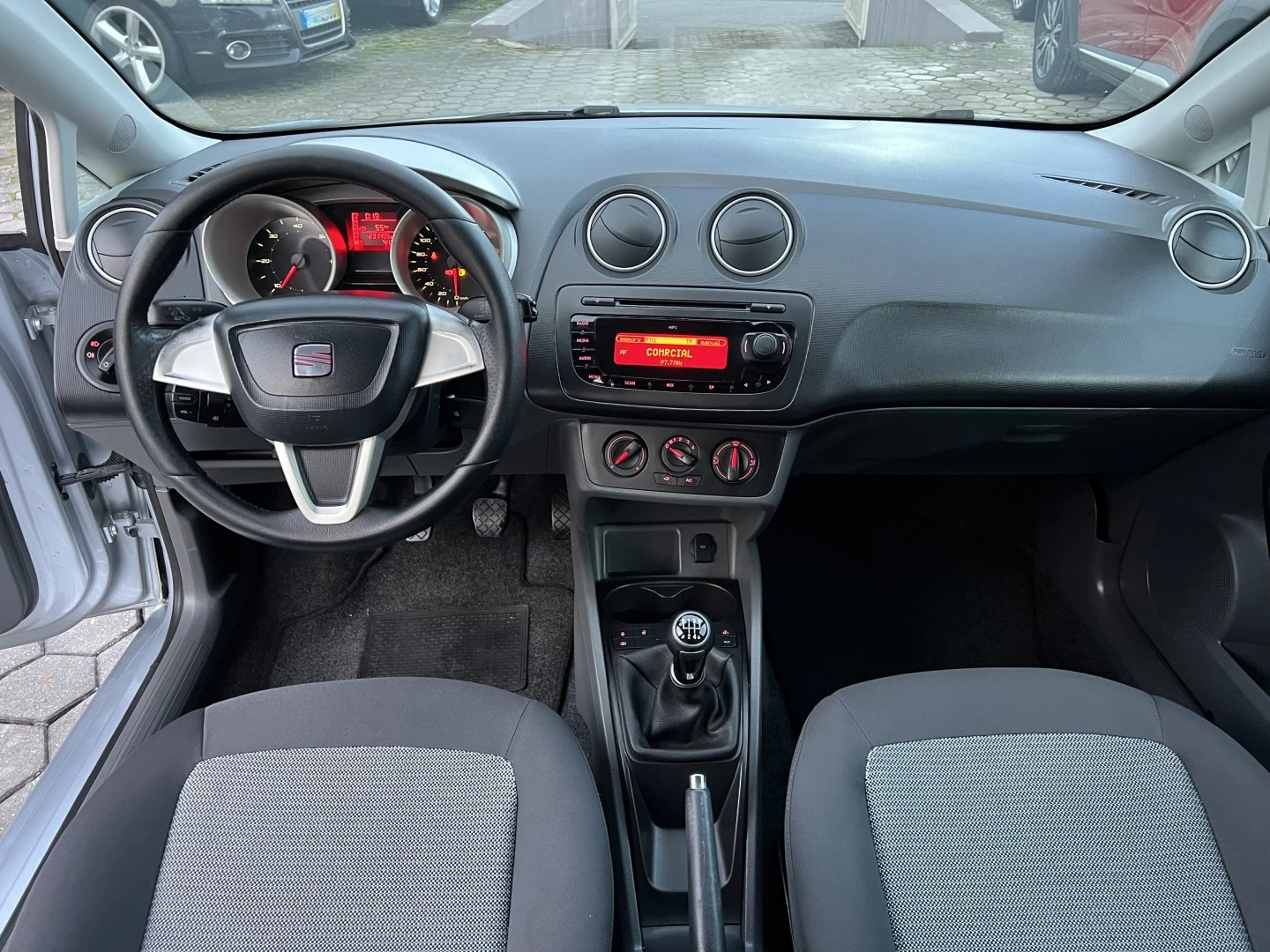 SEAT Ibiza 1.6 TDI Reference DPF