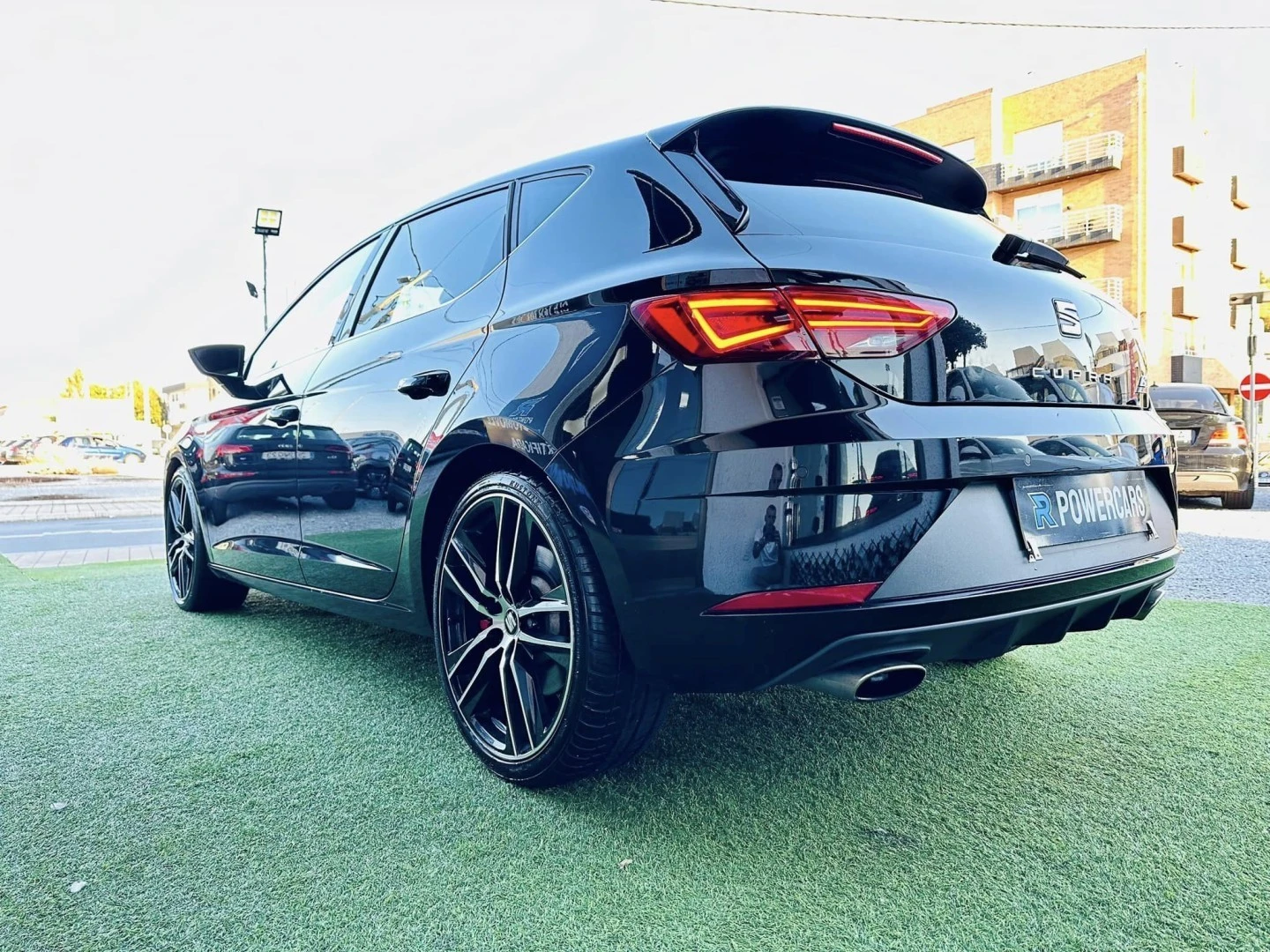SEAT Leon 2.0 TSI S&amp;S DSG Cupra 300