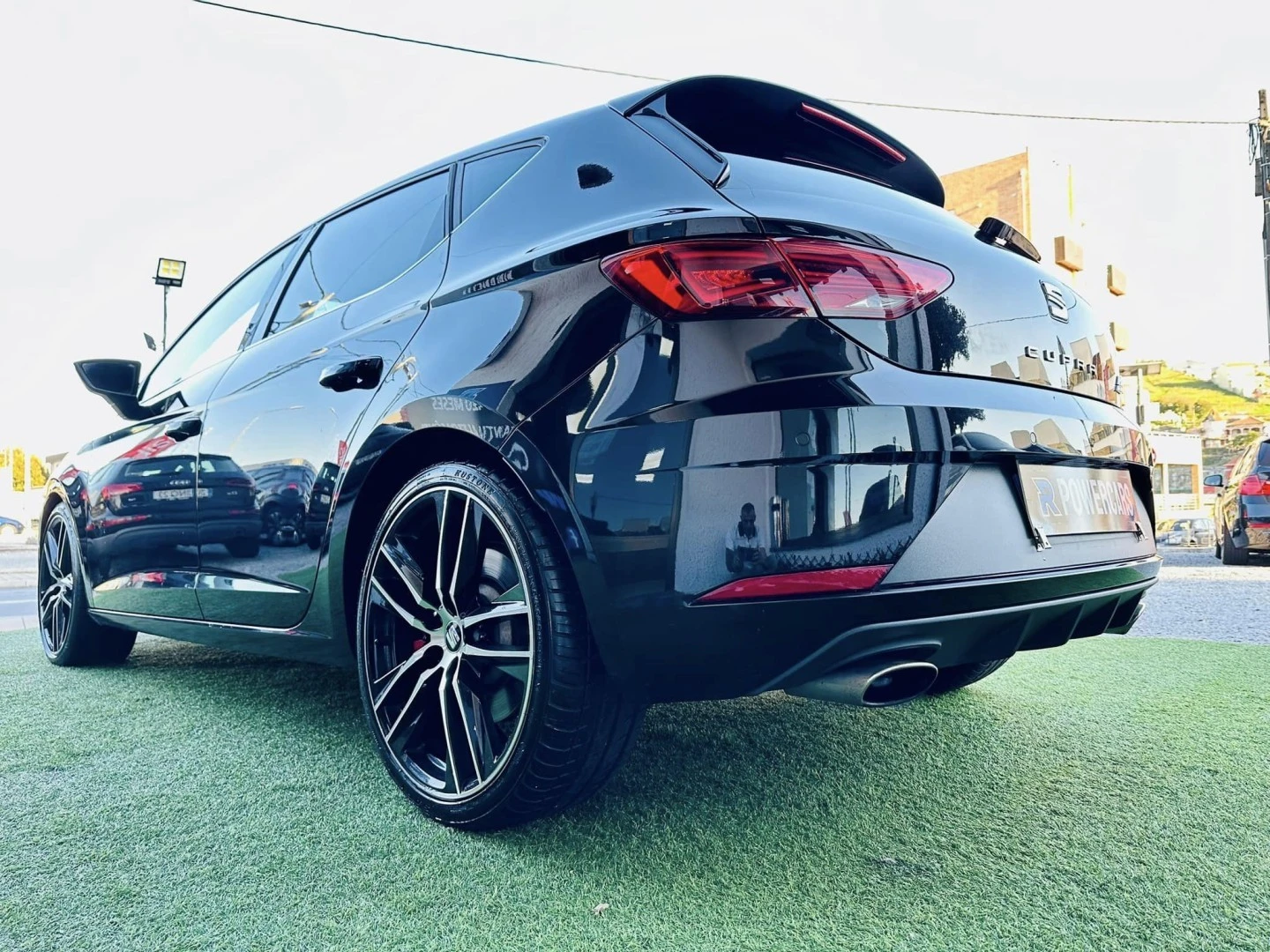 SEAT Leon 2.0 TSI S&amp;S DSG Cupra 300