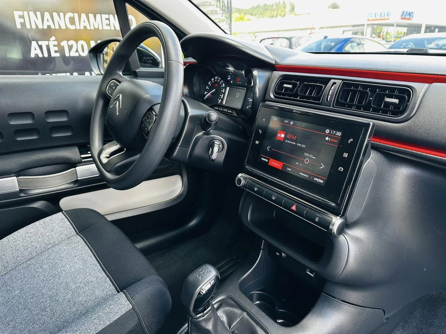 Citroën C3 1.2 PureTech C-Series