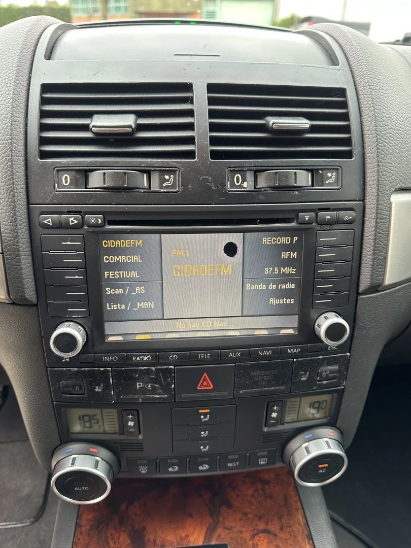 VW Touareg 2.5 TDi Top