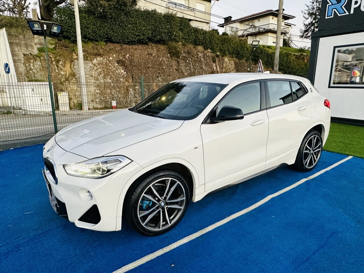 BMW X2 18 d sDrive Pack M