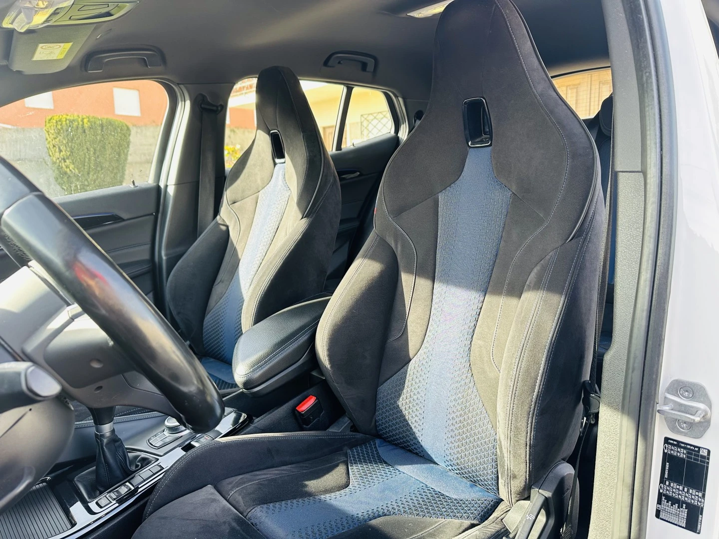 BMW X2 18 d sDrive Pack M