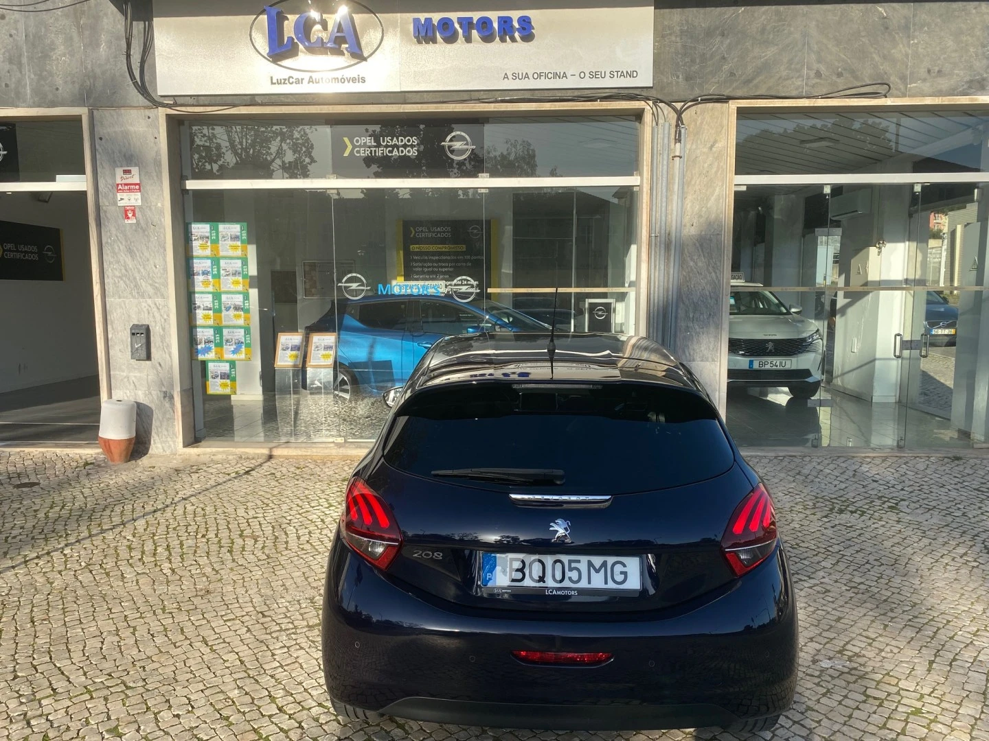 Peugeot 208 1.2 PureTech Signature