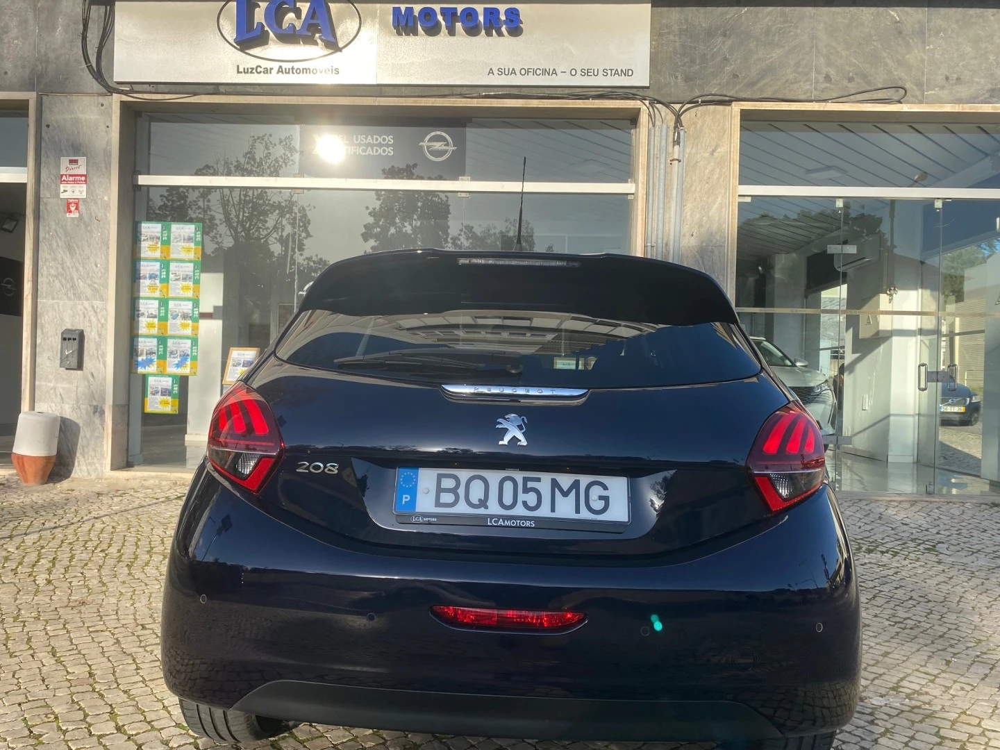 Peugeot 208 1.2 PureTech Signature