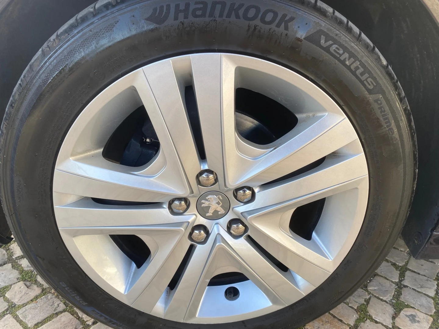 Peugeot 208 1.2 PureTech Signature