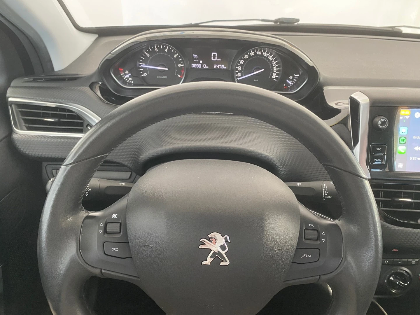 Peugeot 208 1.2 PureTech Signature