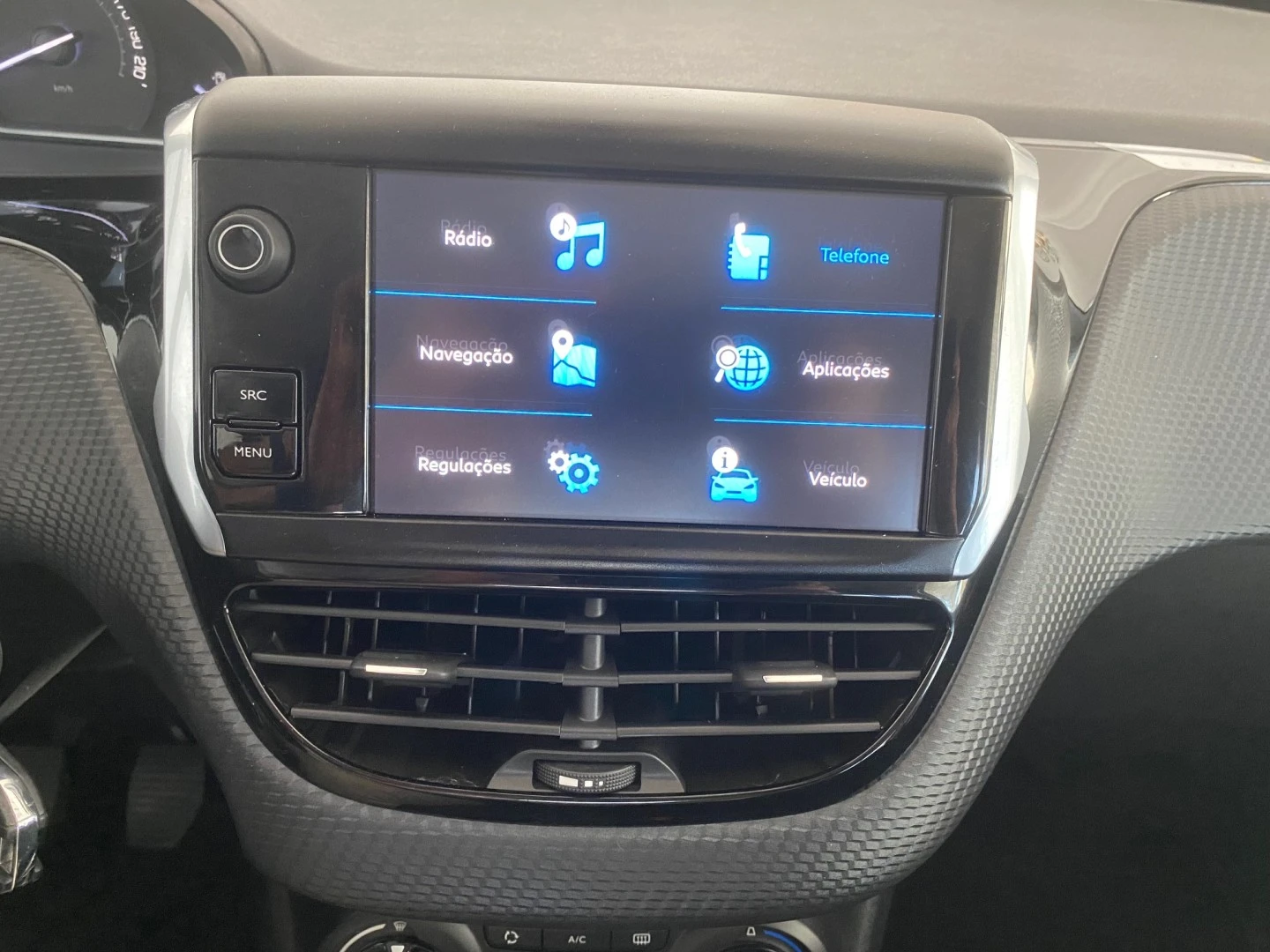 Peugeot 208 1.2 PureTech Signature