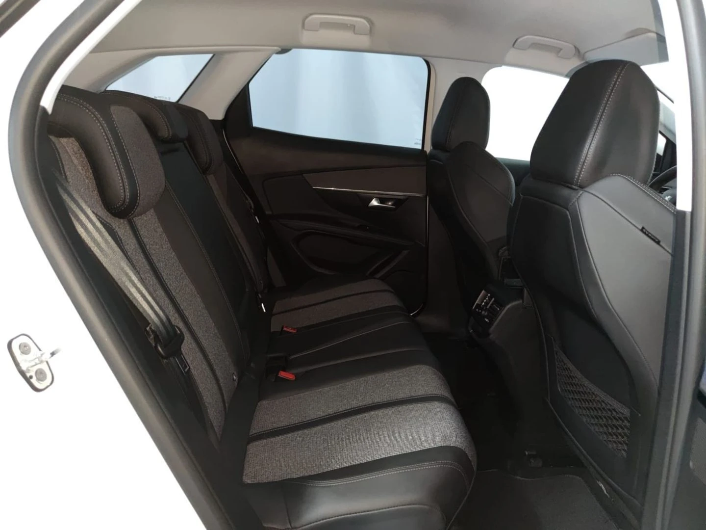 Peugeot 3008 1.5 BlueHDi Allure Baixo Consumo EAT8