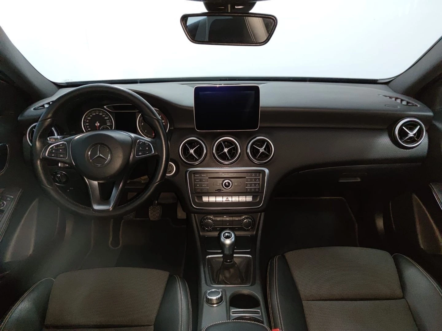 Mercedes-Benz A 180 d Fleet Pack Style