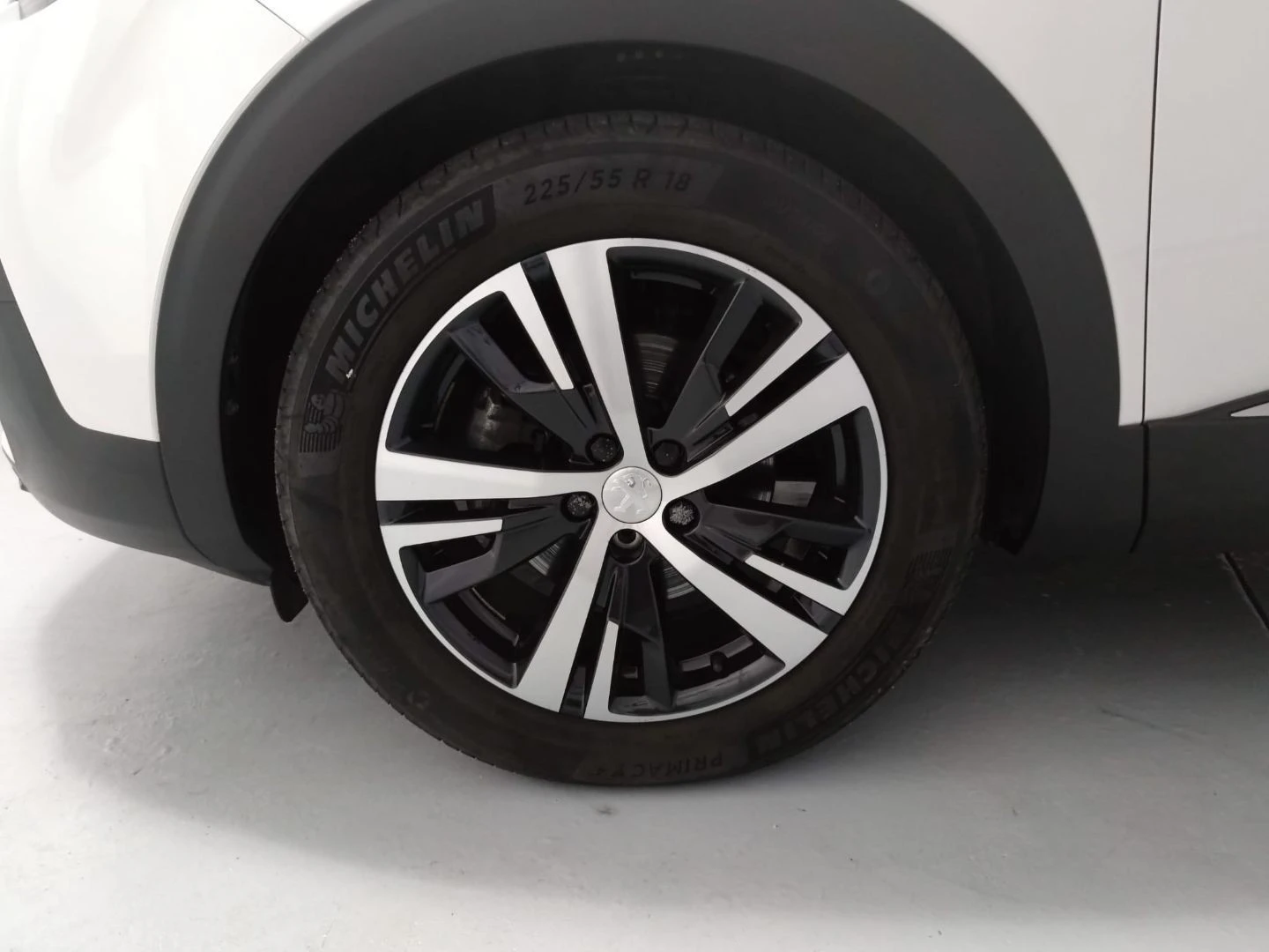 Peugeot 3008 1.5 BlueHDi Allure Baixo Consumo EAT8