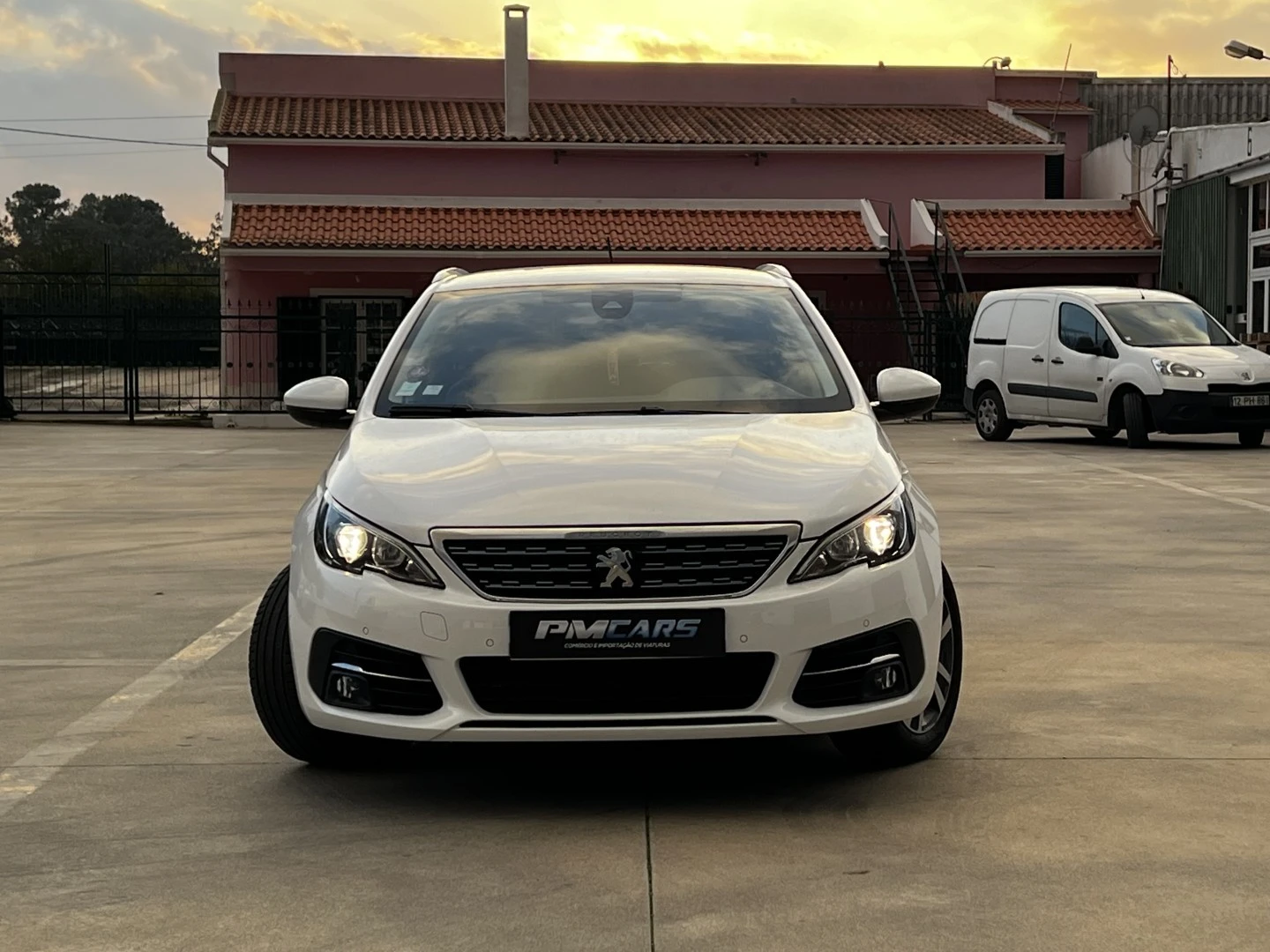 Peugeot 308 SW 1.2 PureTech Allure J17