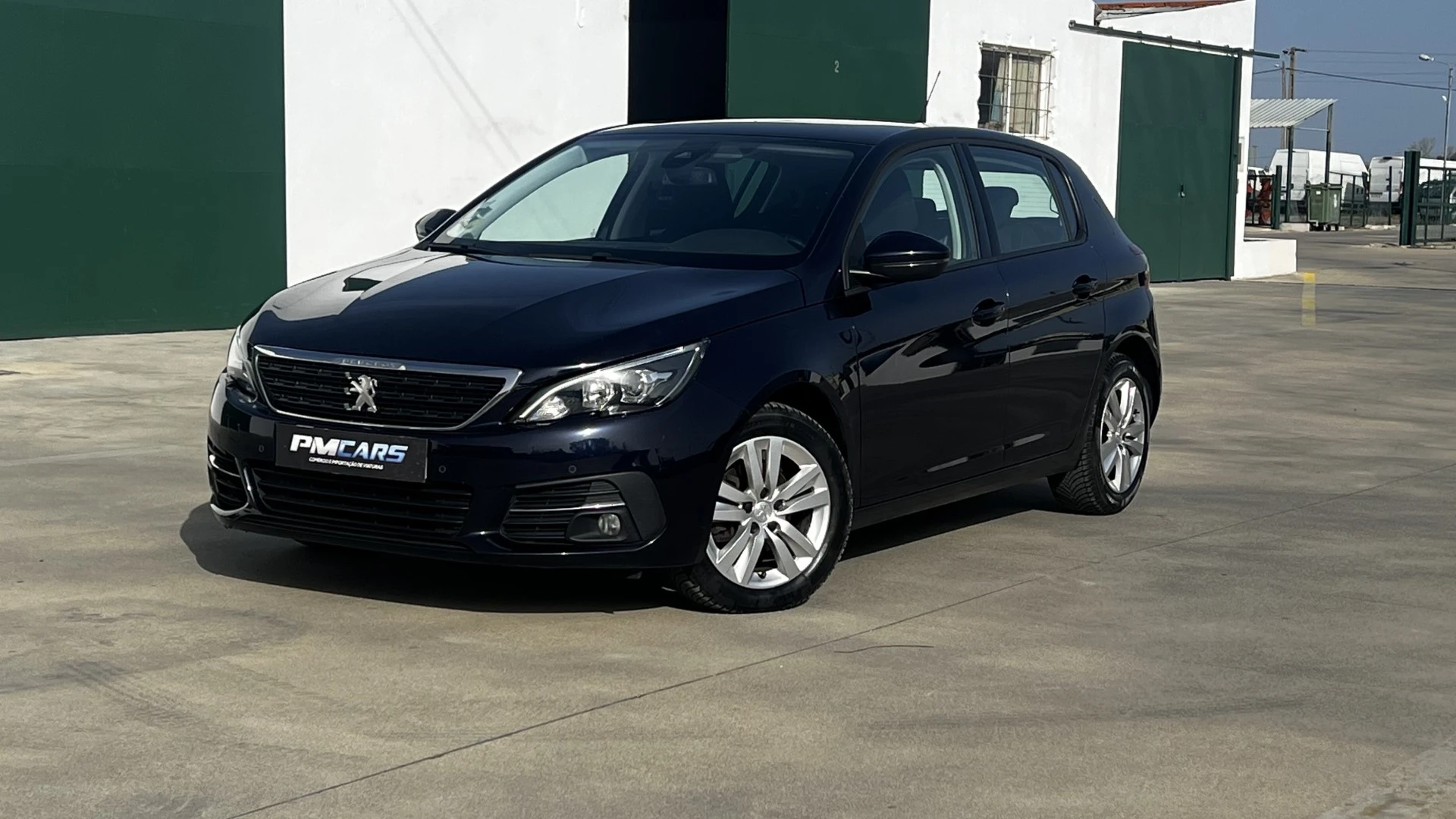 Peugeot 308 1.5 BlueHDi Business Line
