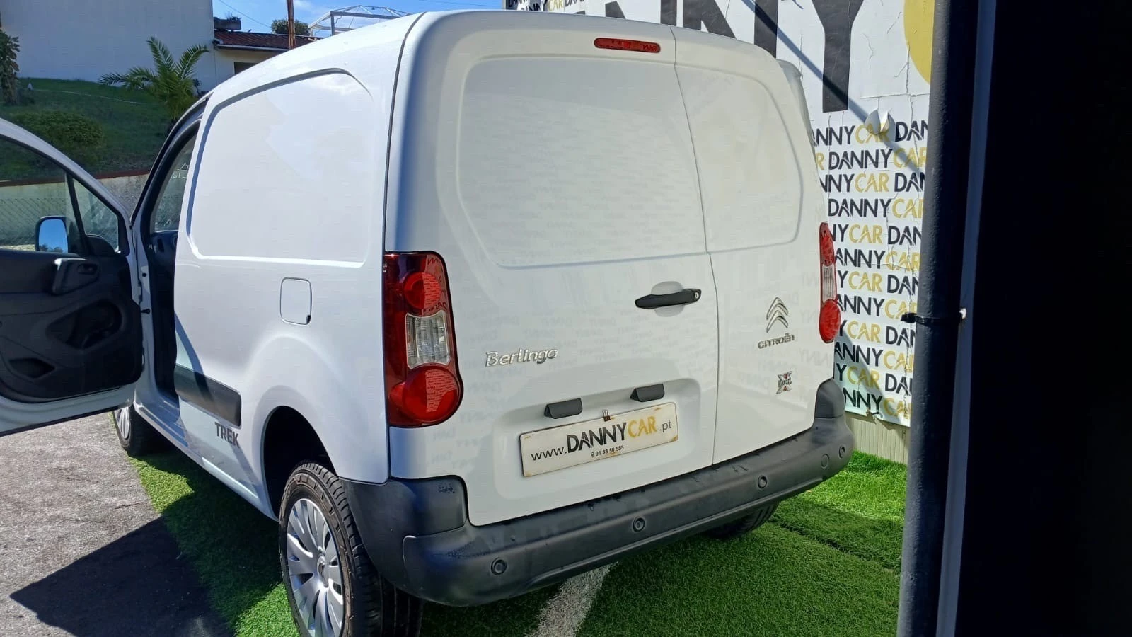 Citroën Berlingo Outro