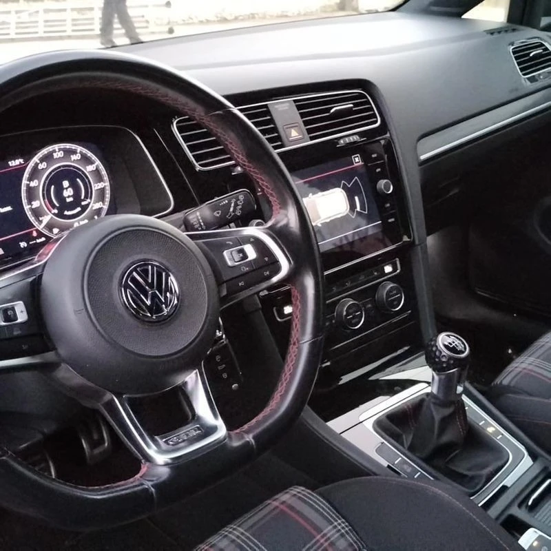 VW Golf GTI (BlueMotion ) Performance