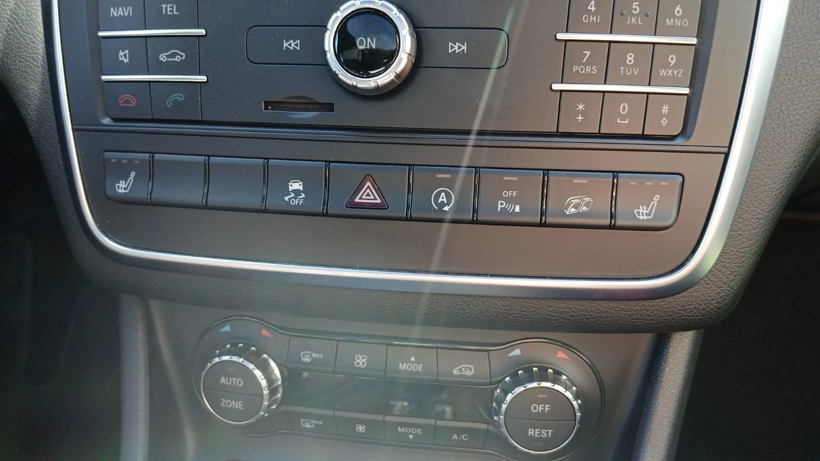 Mercedes-Benz CLA 45 AMG Performance