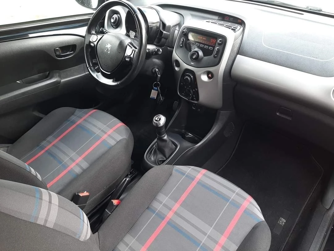 Peugeot 108 1.2 PureTech Top! Allure
