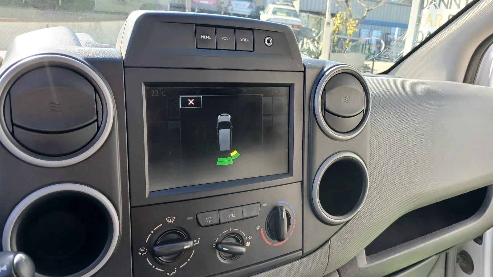 Citroën Berlingo Outro