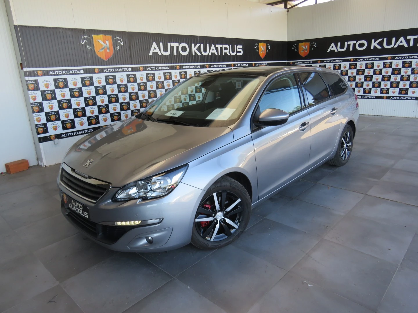 Peugeot 308 SW 1.6 HDI PANORAMICO