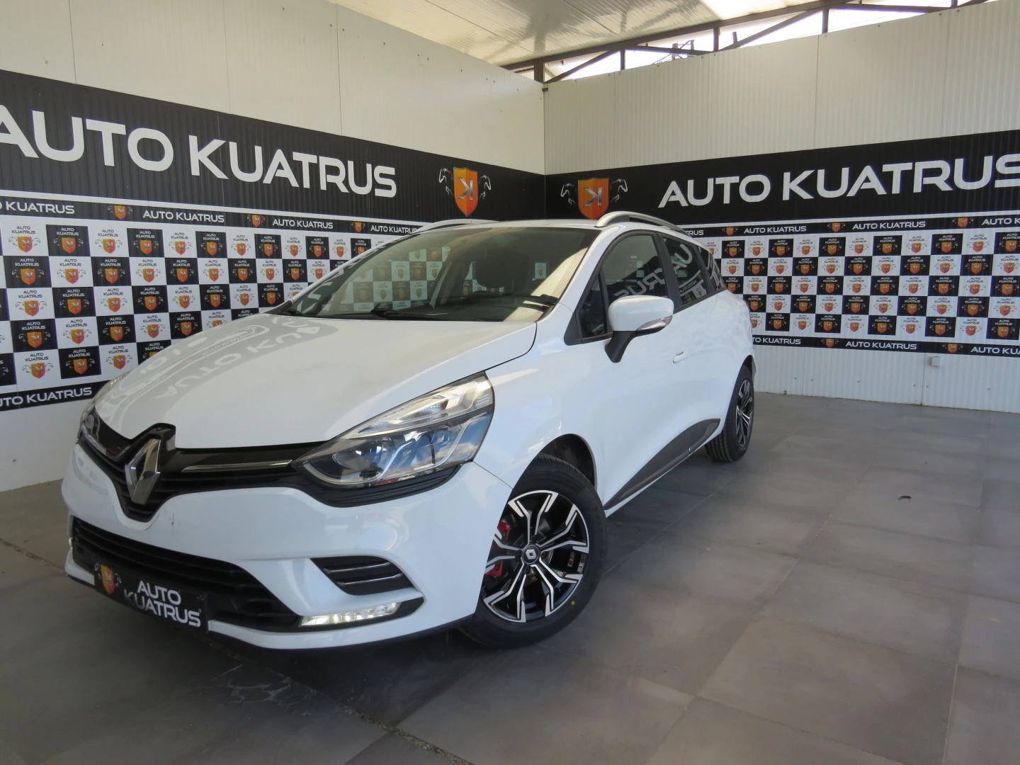 Renault Clio Sport Tourer 1.5 dCi Limited